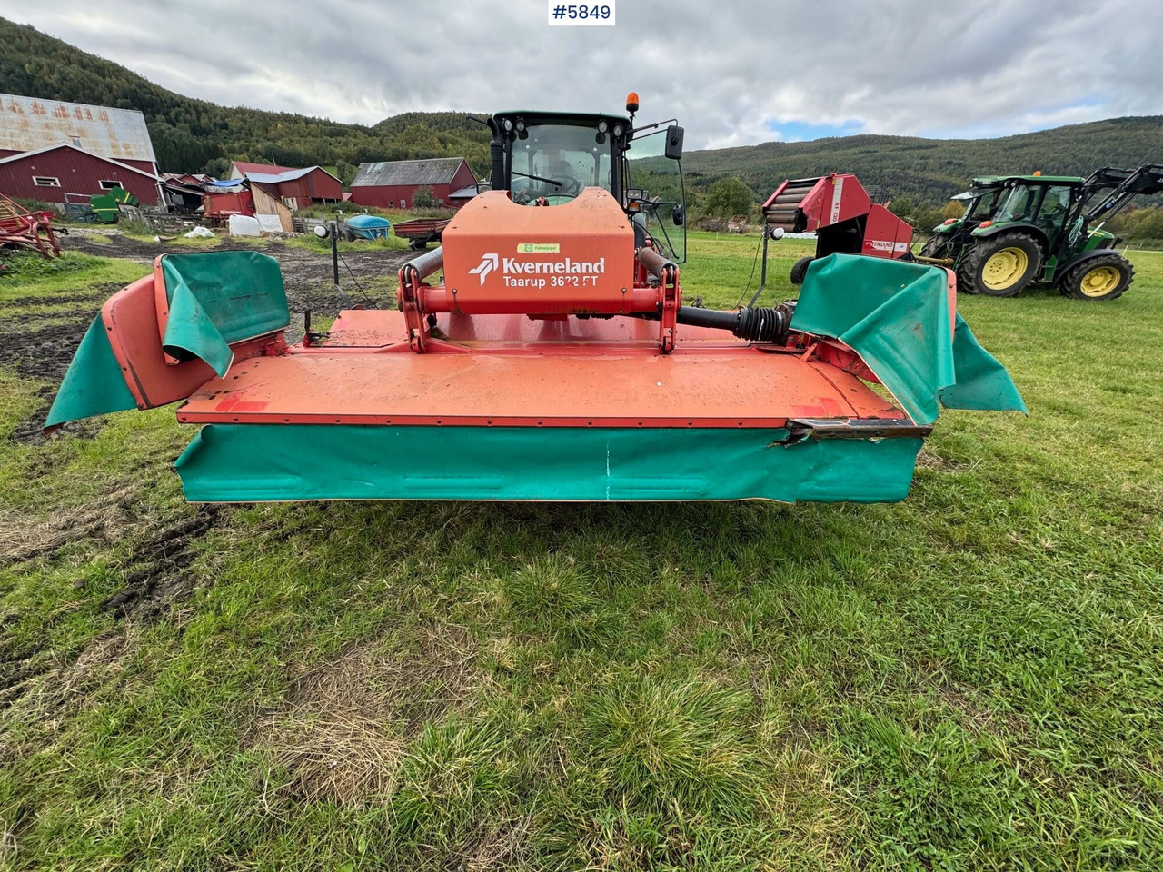 2010 Kverneland 3632FT frontslåmaskin. SE VIDEO! - Превртувачка опрема: слика 4 2010 Kverneland 3632FT frontslåmaskin. SE VIDEO! - Превртувачка опрема: слика 4