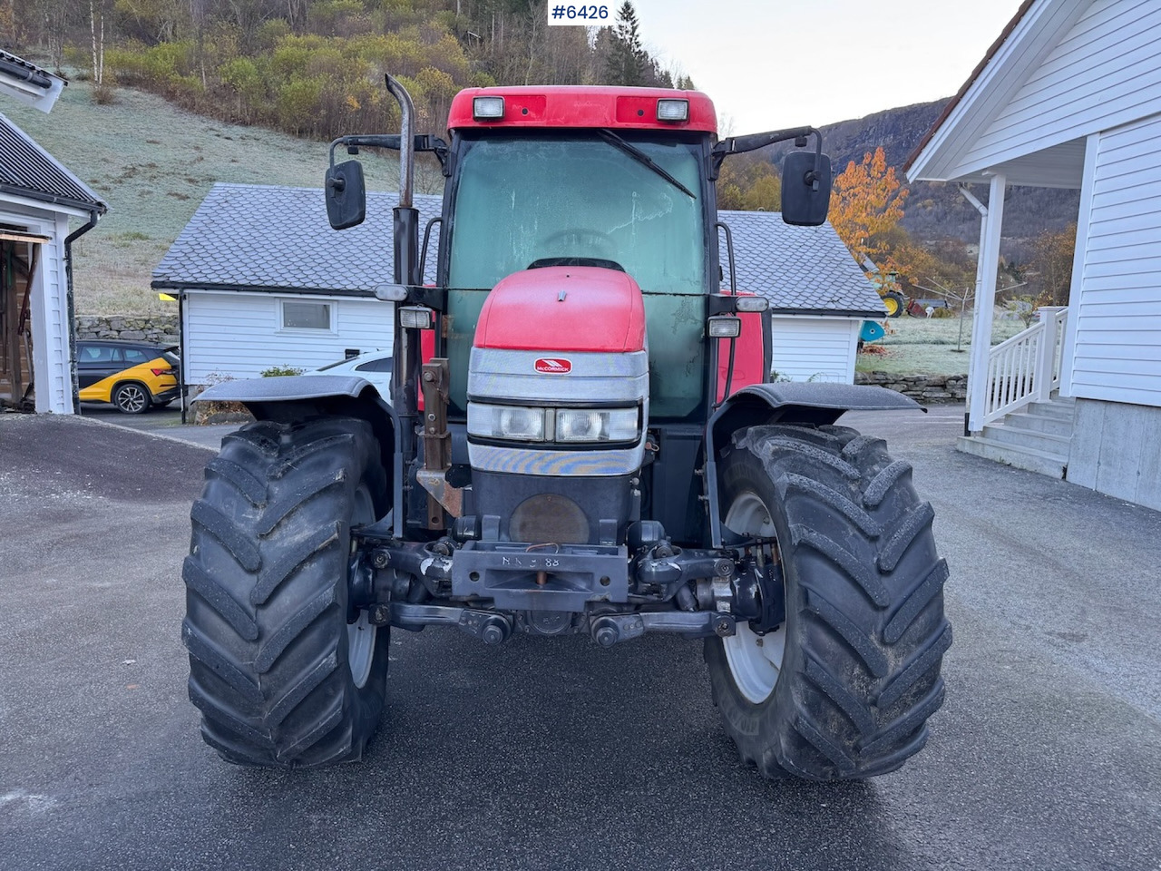 2010 McCormick MC130 Low hours! - Трактор: слика 4 2010 McCormick MC130 Low hours! - Трактор: слика 4