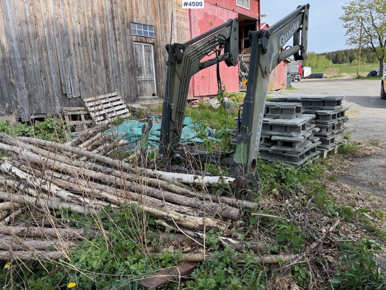 2012 Quicke Q970 w/ bucket and pallet fork. - Преден утоварувач за трактор: слика 2 2012 Quicke Q970 w/ bucket and pallet fork. - Преден утоварувач за трактор: слика 2