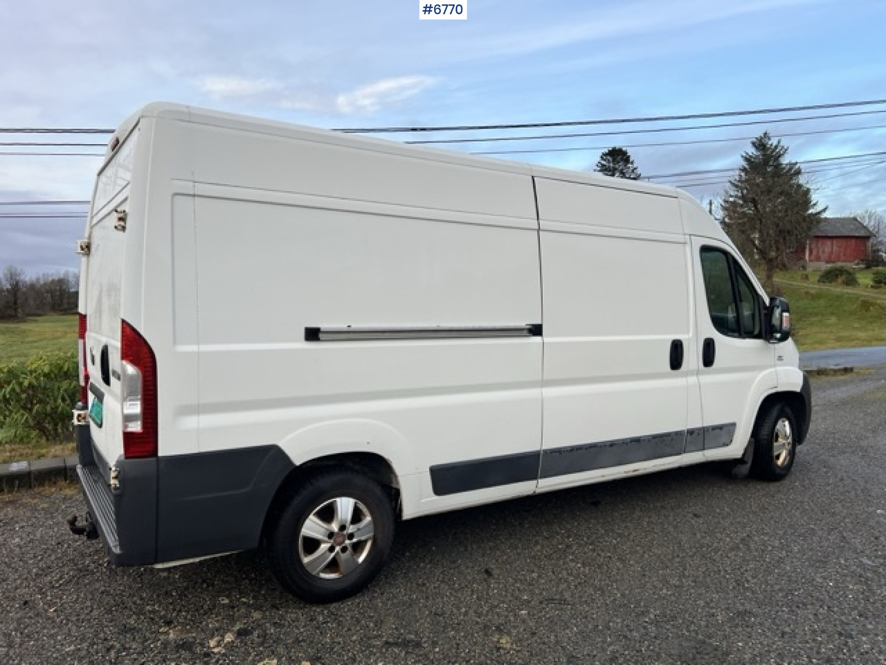 2013 Fiat Ducato 4x2 Van - Товарно комбе: слика 2 2013 Fiat Ducato 4x2 Van - Товарно комбе: слика 2