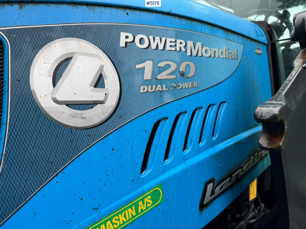 2013 Landini Powermondial 120 w/front loader and some equipment. Low hours! - Трактор: слика 3 2013 Landini Powermondial 120 w/front loader and some equipment. Low hours! - Трактор: слика 3