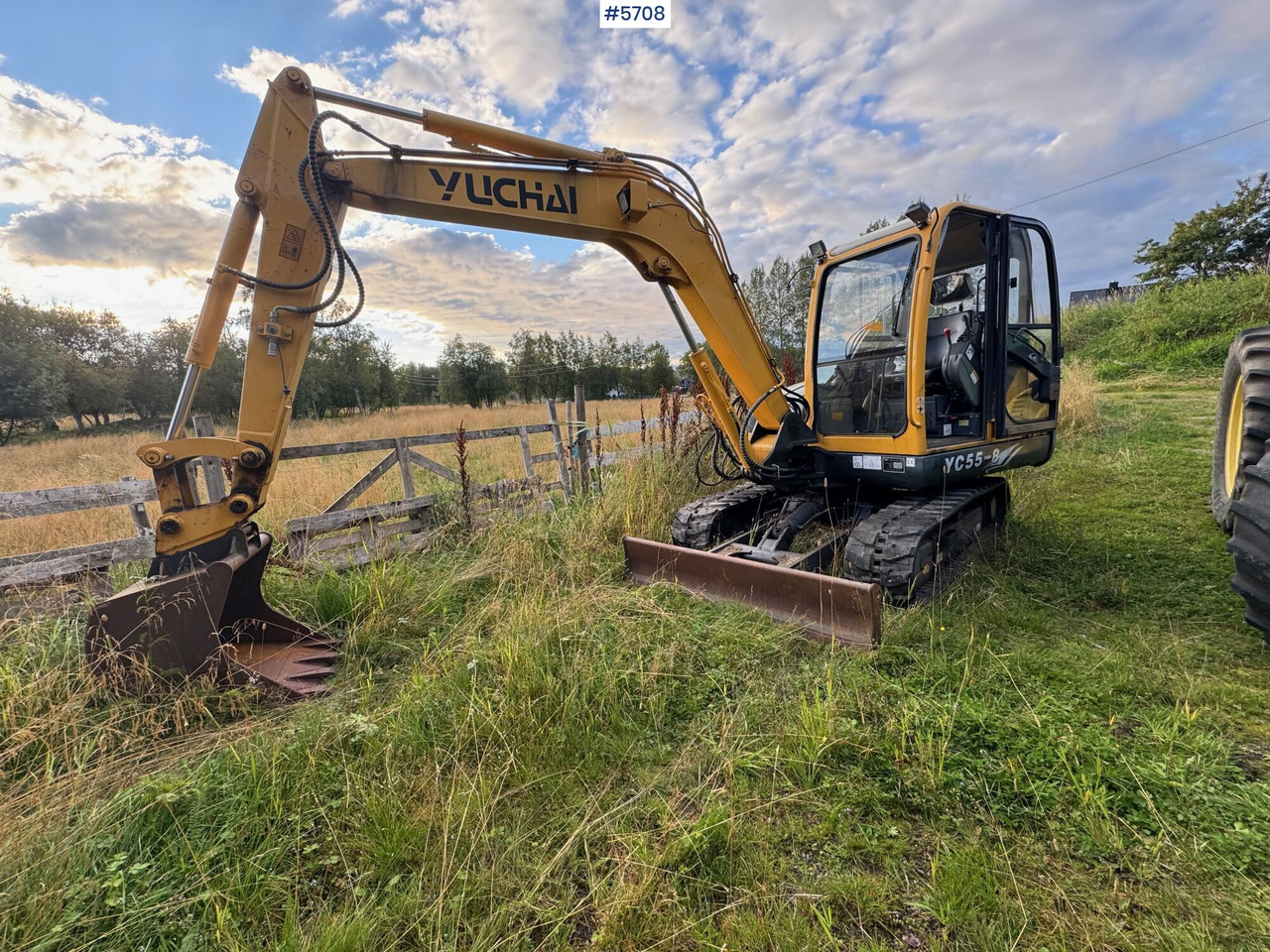 2013 Yuchai YC55-8 with only 448 hours. WATCH VIDEO! - Мини багер: слика 5 2013 Yuchai YC55-8 with only 448 hours. WATCH VIDEO! - Мини багер: слика 5