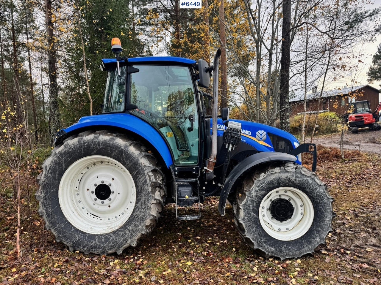2014 New Holland T5.115 w/ Brackets and Central. 2400 hours! - Трактор: слика 2 2014 New Holland T5.115 w/ Brackets and Central. 2400 hours! - Трактор: слика 2