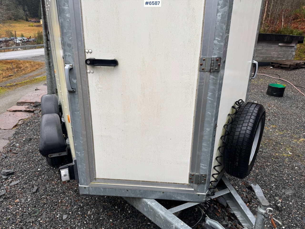 2015 For Williams BV 105G 6 Closet hanger - Автомобил приколка: слика 3 2015 For Williams BV 105G 6 Closet hanger - Автомобил приколка: слика 3