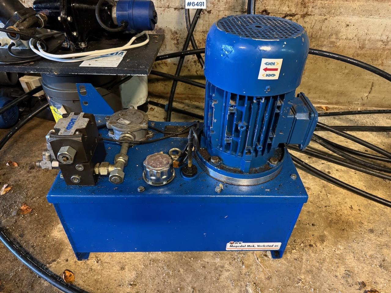 2015 Hydraulic shovel system w/ motor - Опрема за добиток: слика 4 2015 Hydraulic shovel system w/ motor - Опрема за добиток: слика 4