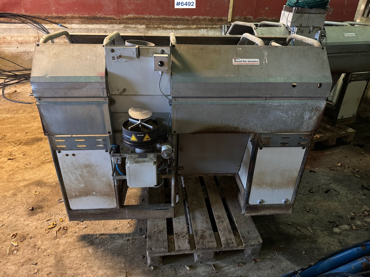 2015 Reime Kraft feeders 2 pcs w/ screw and kraft feeder. - Опрема за добиток: слика 4 2015 Reime Kraft feeders 2 pcs w/ screw and kraft feeder. - Опрема за добиток: слика 4