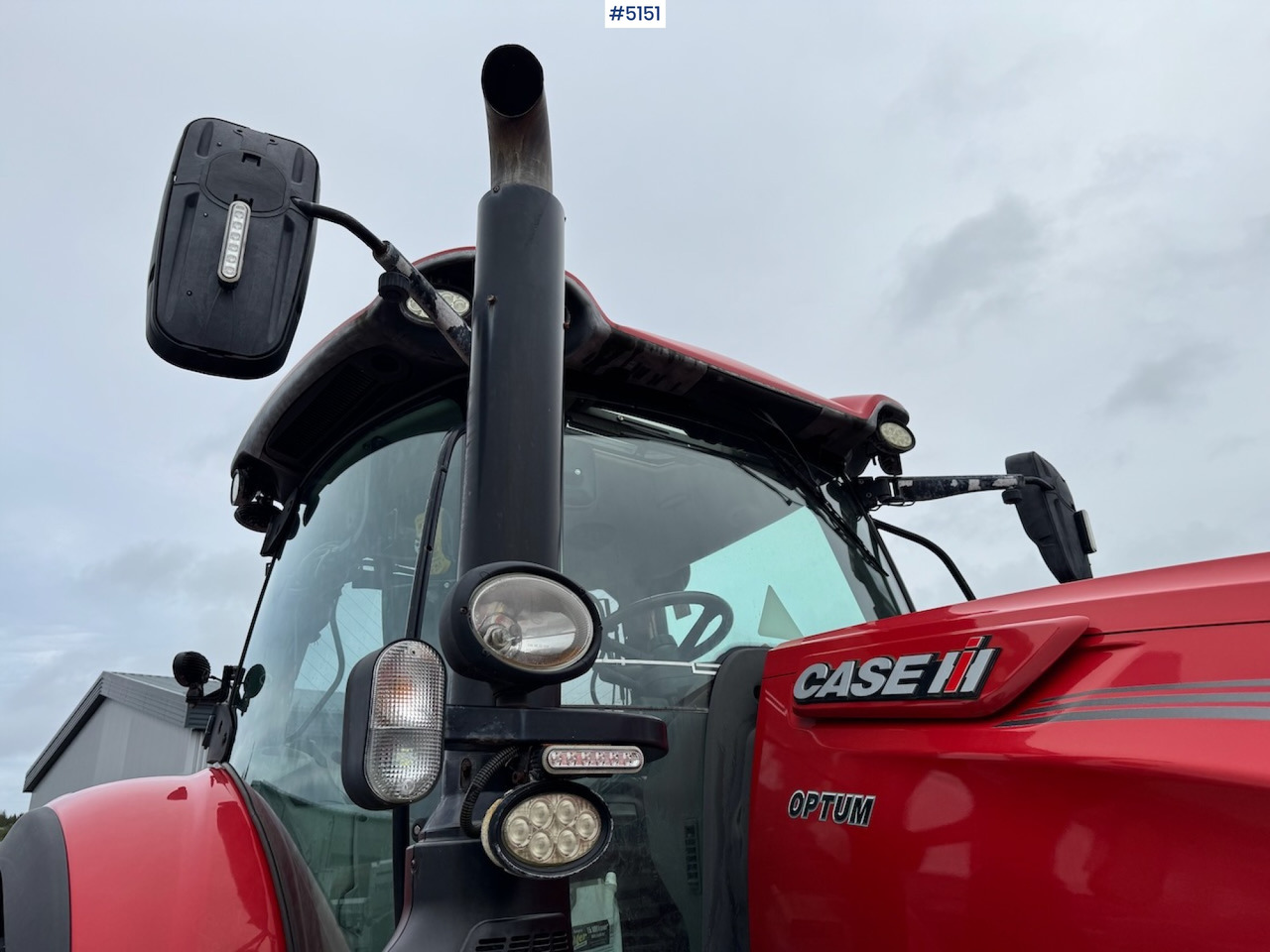 2016 Case IH Optum 300 CVX w/front hydraulics and plowing rig - Трактор: слика 3 2016 Case IH Optum 300 CVX w/front hydraulics and plowing rig - Трактор: слика 3