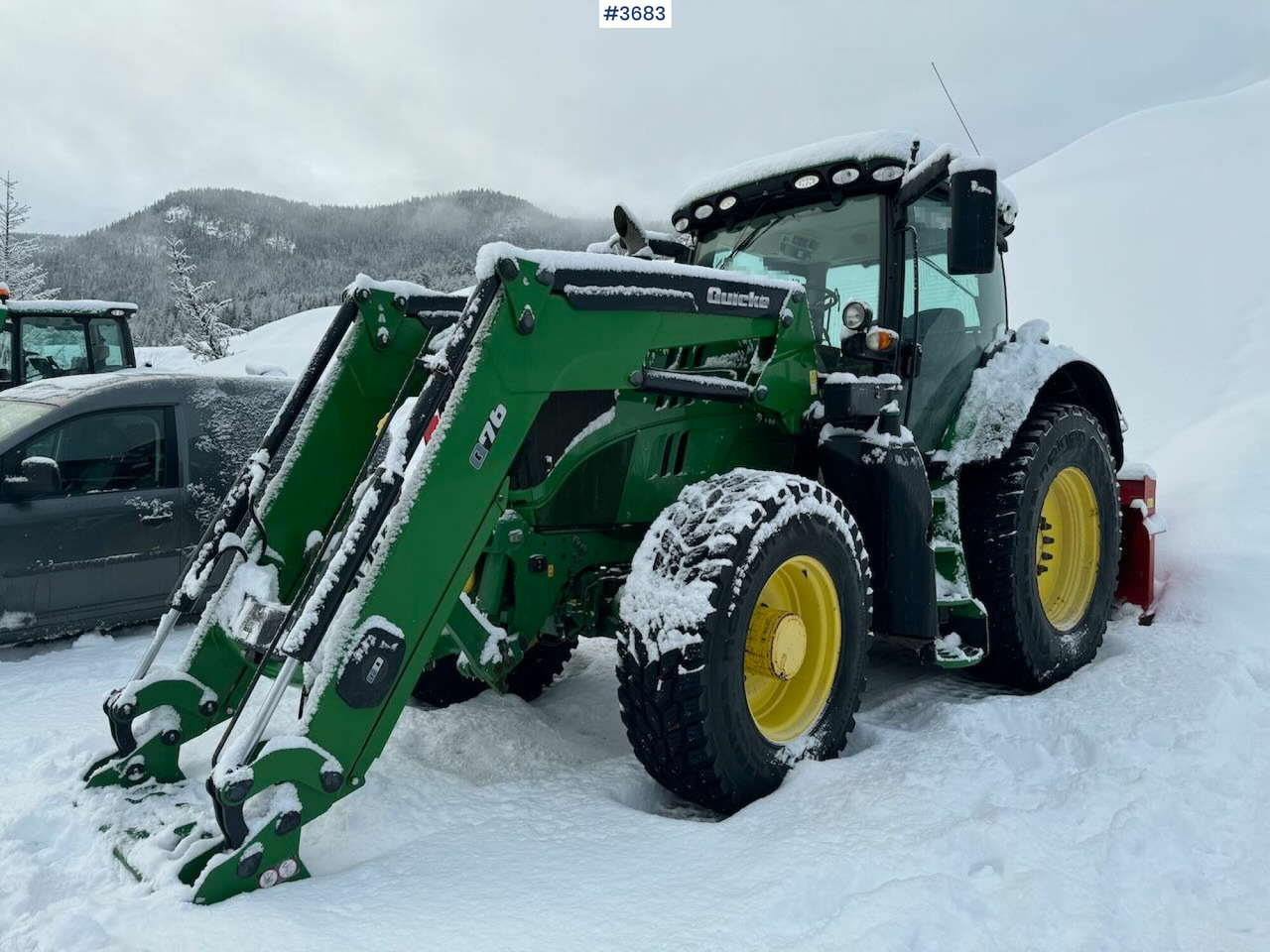2016 John Deere 6175R 4x4 w/ front loader - Трактор: слика 5 2016 John Deere 6175R 4x4 w/ front loader - Трактор: слика 5