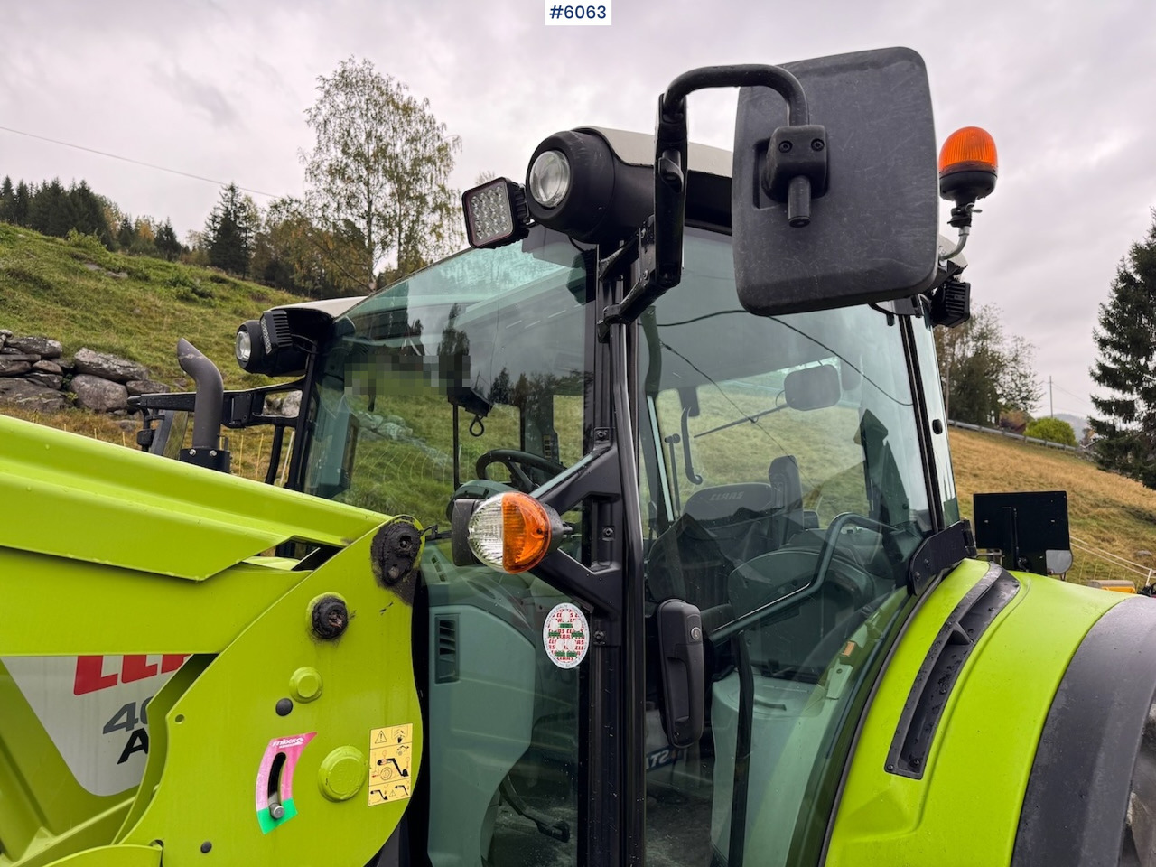 2018 Claas Arion 460 m front loader, front hydraulics and front PTO. - Трактор: слика 3 2018 Claas Arion 460 m front loader, front hydraulics and front PTO. - Трактор: слика 3