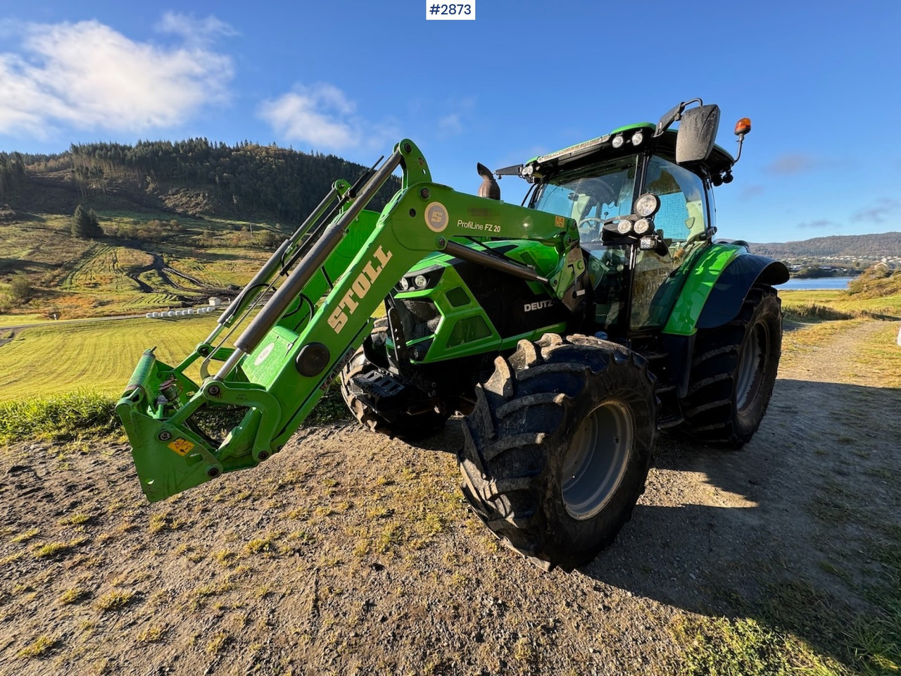 2019 Deutz-Fahr 6120 TV w/front loader and twin wheels - Трактор: слика 1 2019 Deutz-Fahr 6120 TV w/front loader and twin wheels - Трактор: слика 1