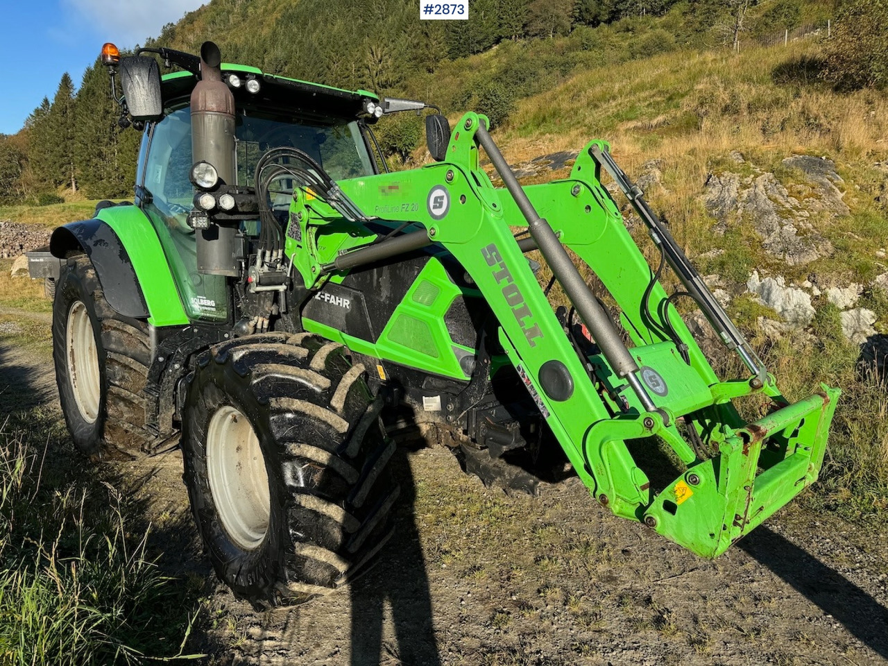 2019 Deutz-Fahr 6120 TV w/front loader and twin wheels - Трактор: слика 3 2019 Deutz-Fahr 6120 TV w/front loader and twin wheels - Трактор: слика 3