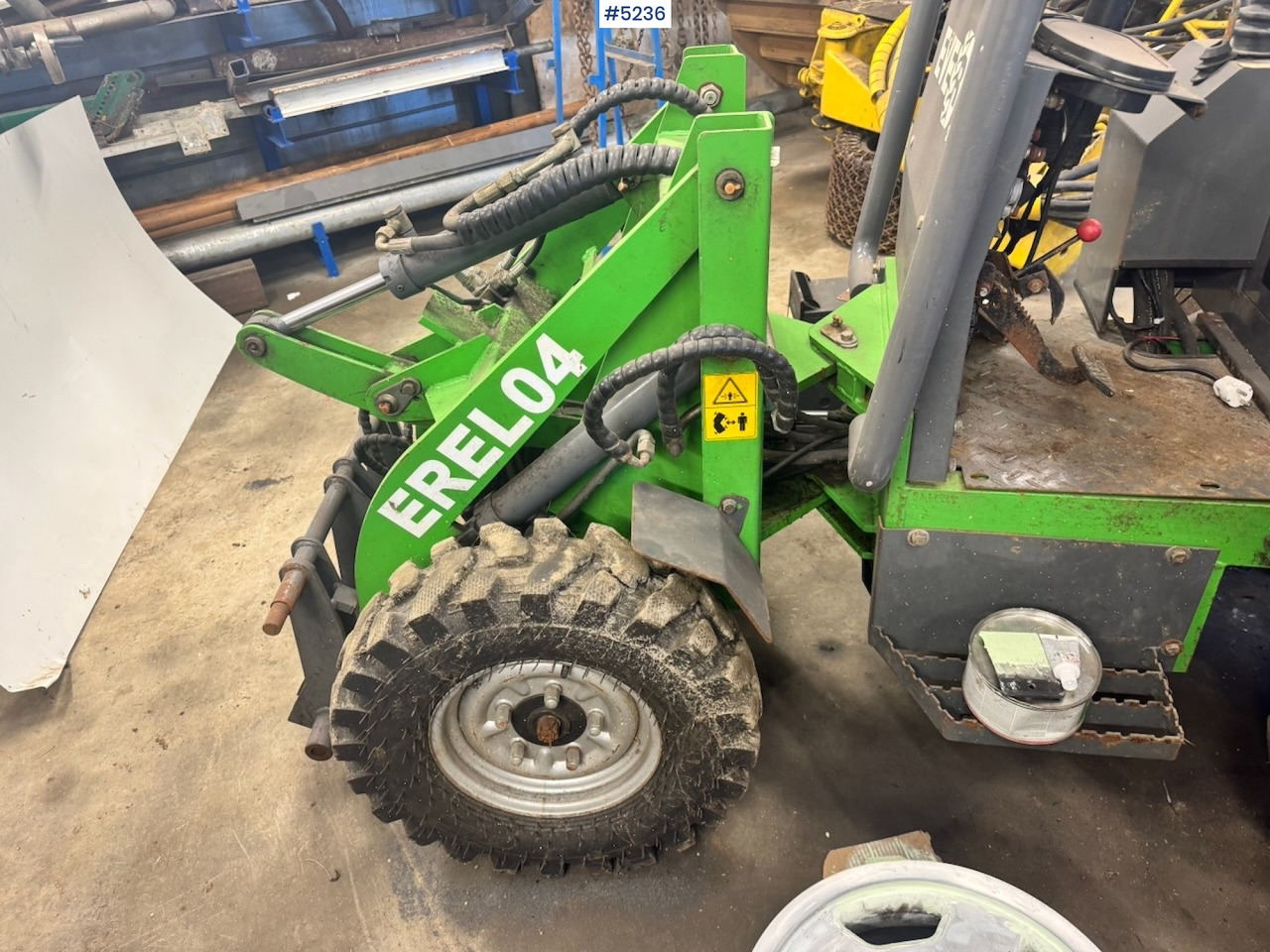 2019 Everun Erel 04 Skid Steer Loader w/ Bucket - Земјоделски натоварувач: слика 3 2019 Everun Erel 04 Skid Steer Loader w/ Bucket - Земјоделски натоварувач: слика 3