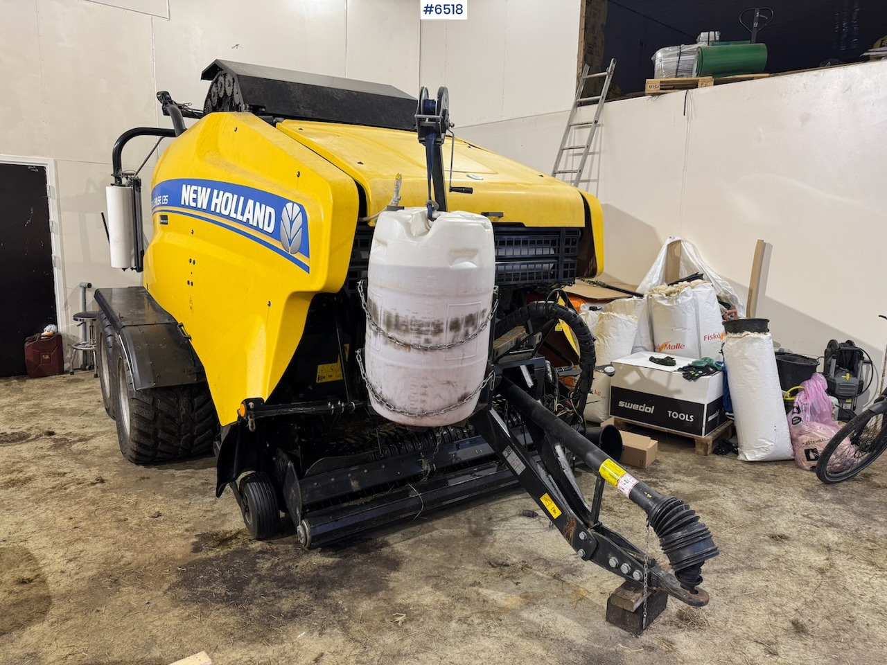 2020 New Holland Roll Baler 135 Ultra. - Превртувачка опрема: слика 5 2020 New Holland Roll Baler 135 Ultra. - Превртувачка опрема: слика 5