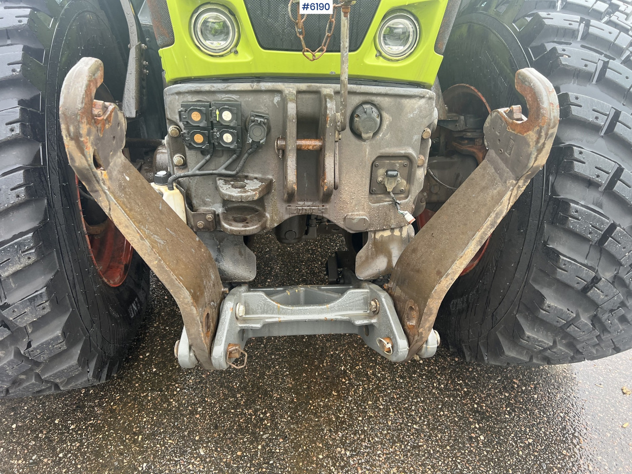 2021 Claas Axion 830 tractor w/ front hydraulics - Трактор: слика 5 2021 Claas Axion 830 tractor w/ front hydraulics - Трактор: слика 5