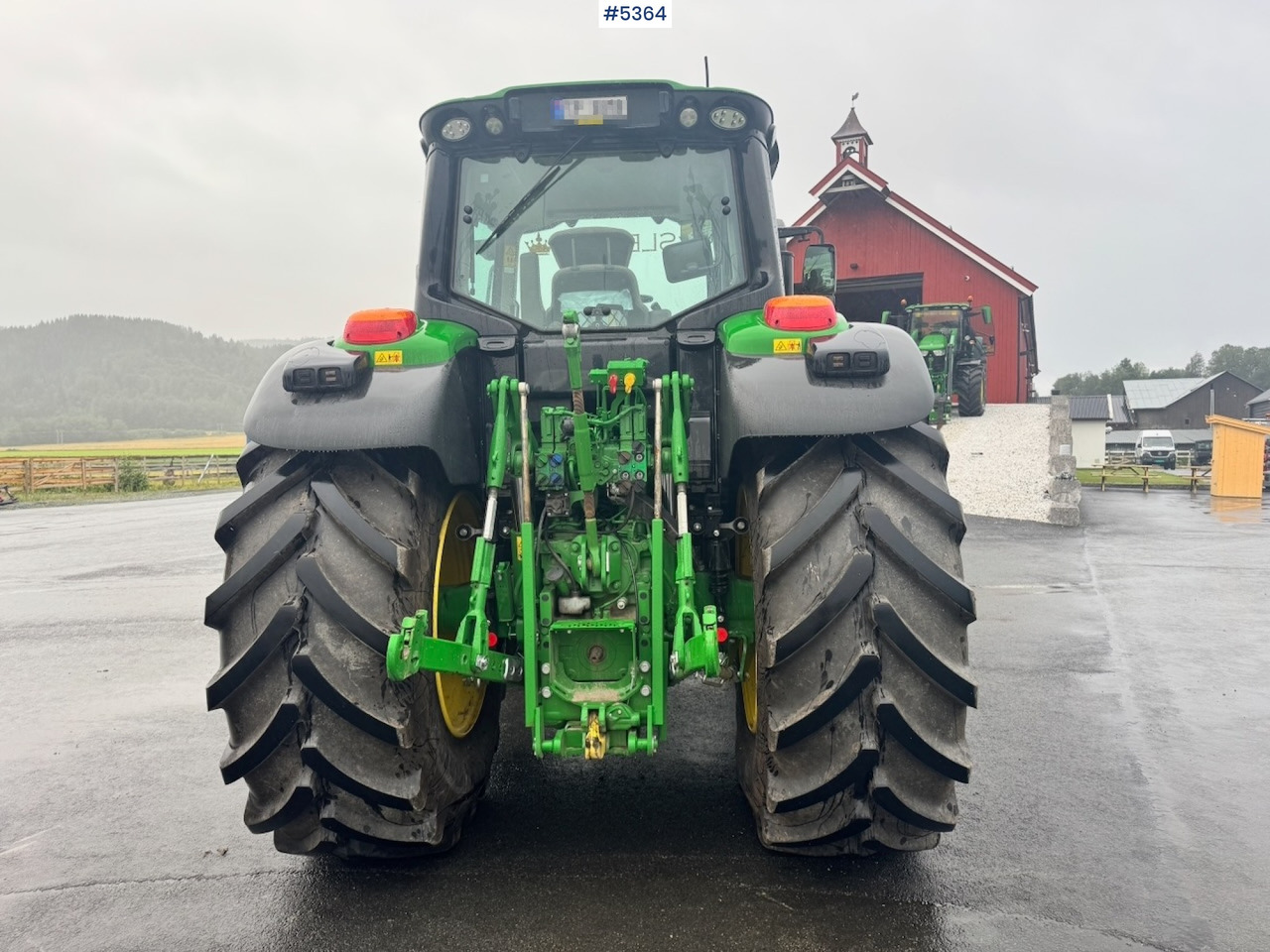 2024 John Deere 6155M w/ Front Loader. 240 hours! - Трактор: слика 5 2024 John Deere 6155M w/ Front Loader. 240 hours! - Трактор: слика 5