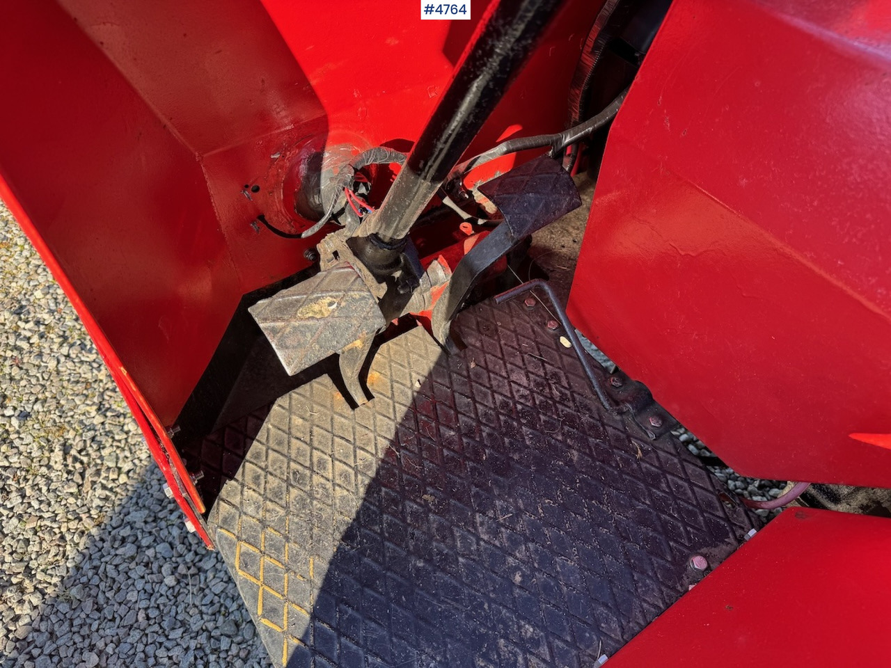 Трактор Aebi 1000: слика 18