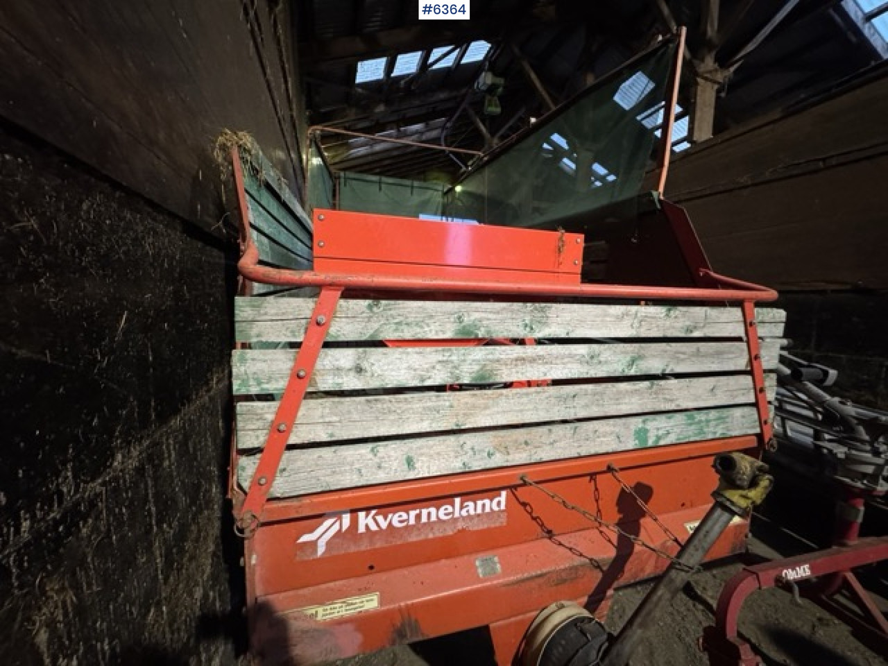 Approx. 1990 Kverneland UN7000 unloading wagon - Превртувачка опрема: слика 5 Approx. 1990 Kverneland UN7000 unloading wagon - Превртувачка опрема: слика 5