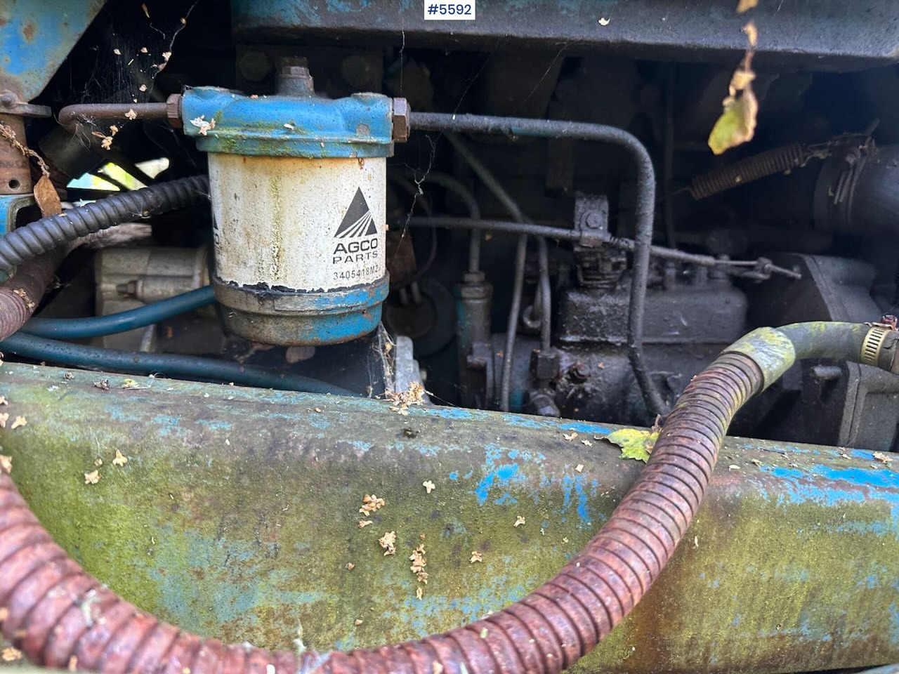 Circa 1974 Ford 4000 tractor w/ front loader and excavator. REP.OBJECT - Трактор: слика 4 Circa 1974 Ford 4000 tractor w/ front loader and excavator. REP.OBJECT - Трактор: слика 4