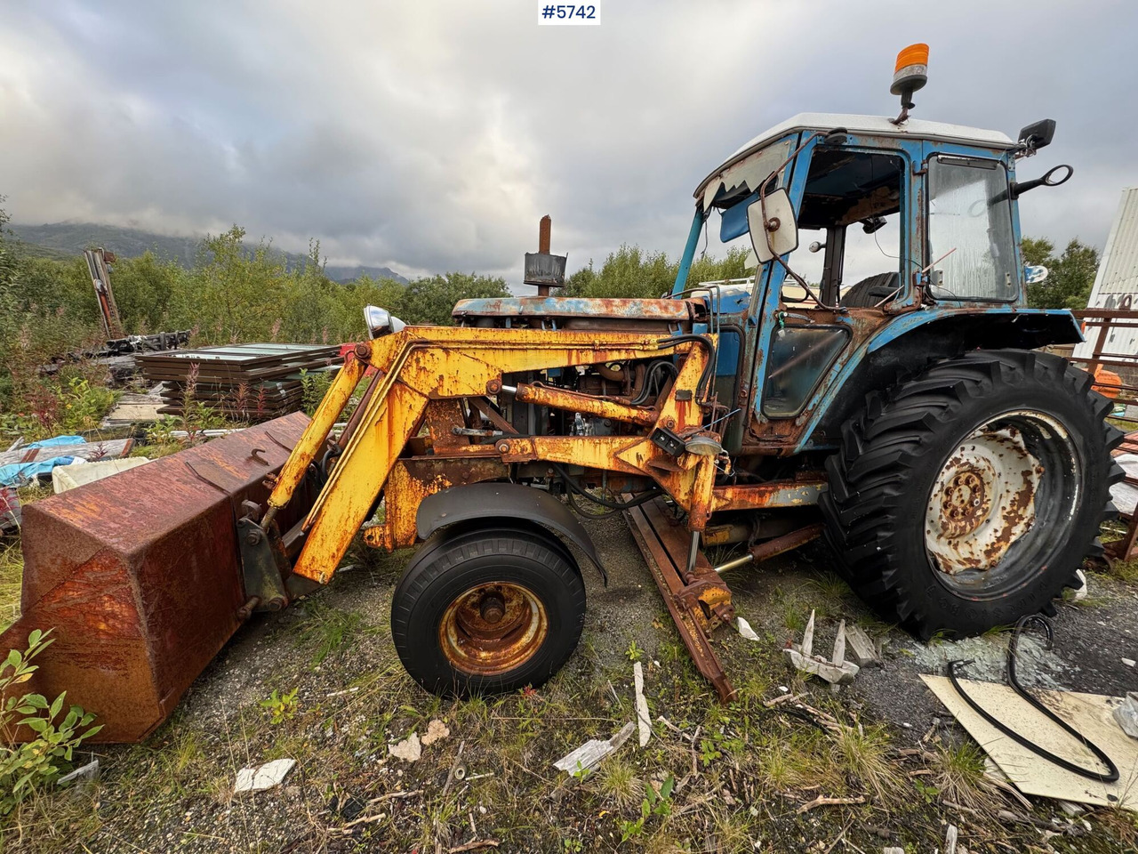 Circa 1987 Ford 7700 with Malm Orstad loader! - Трактор: слика 2 Circa 1987 Ford 7700 with Malm Orstad loader! - Трактор: слика 2