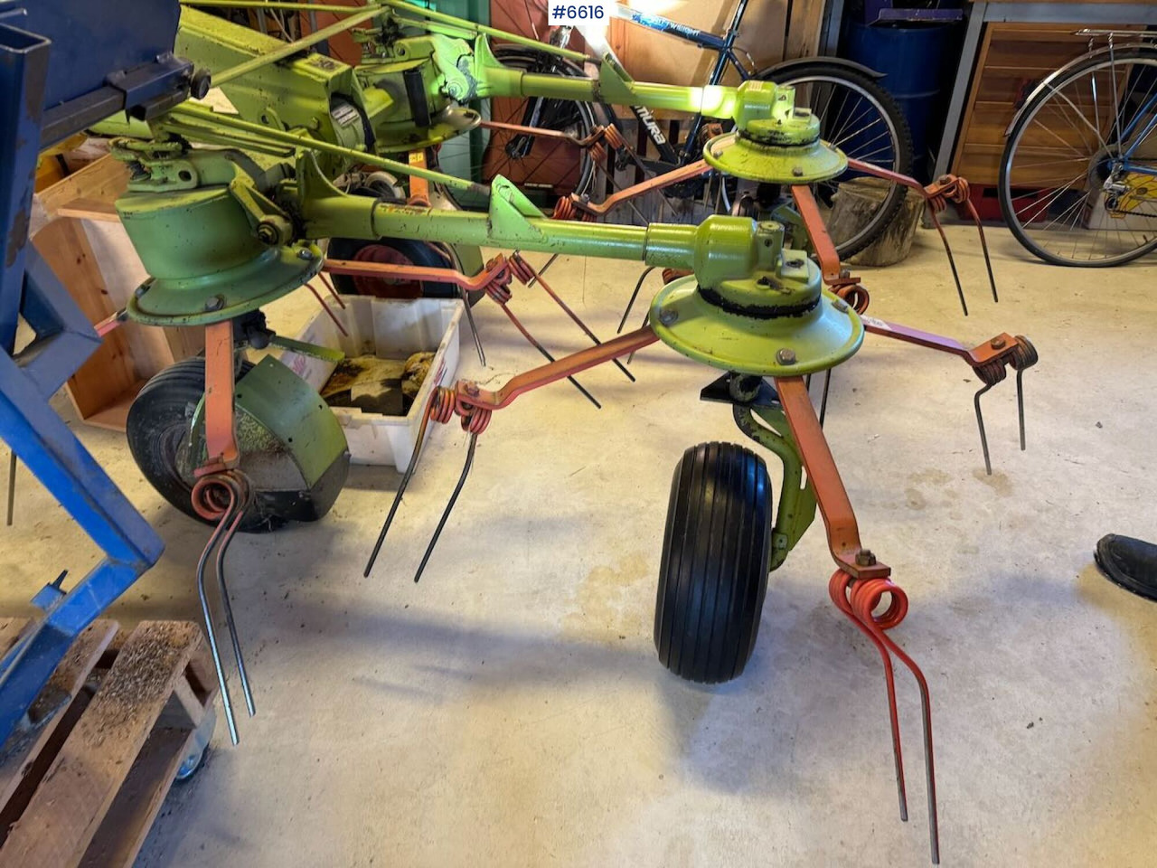 Claas WAS 360 Spreader disc - Превртувачка опрема: слика 5 Claas WAS 360 Spreader disc - Превртувачка опрема: слика 5