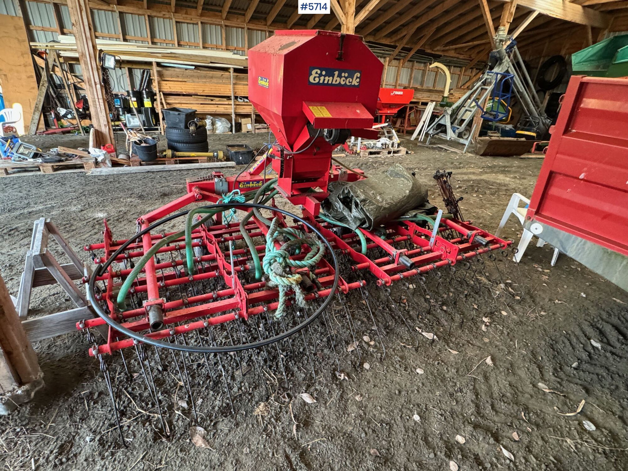 Einböck direct seed drill - Комбајнска семенска дупчалка: слика 1 Einböck direct seed drill - Комбајнска семенска дупчалка: слика 1