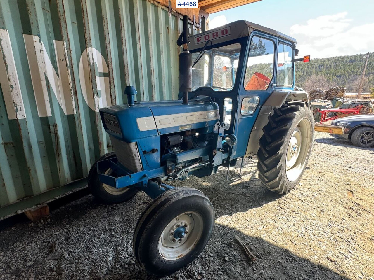 Ford 4000 4x2 - approx. 1970 model - Трактор: слика 1 Ford 4000 4x2 - approx. 1970 model - Трактор: слика 1