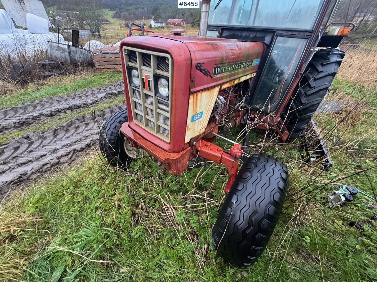 Трактор International 574 tractor: слика 11 Трактор International 574 tractor: слика 11