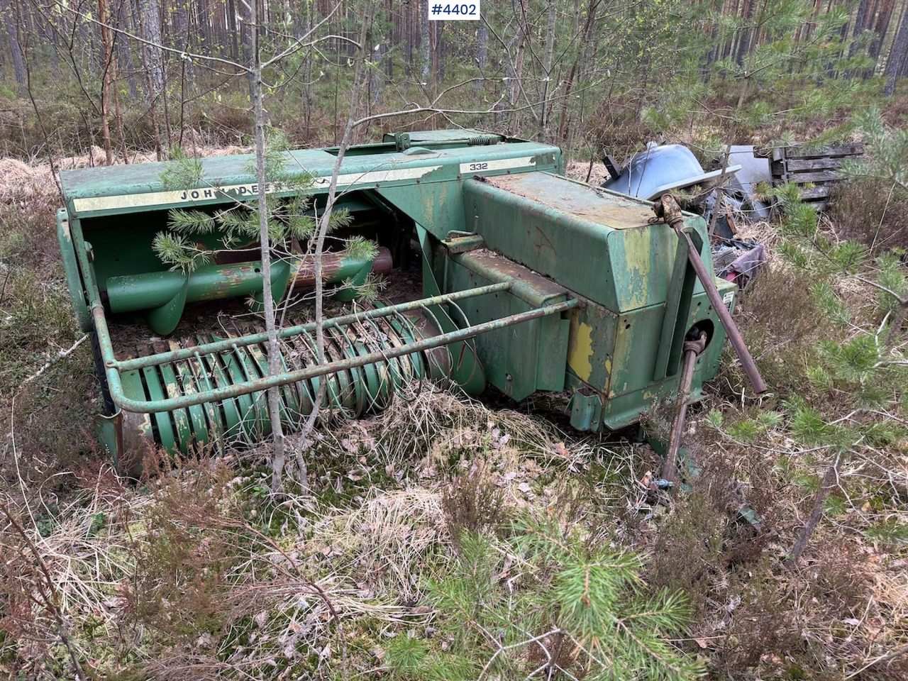 John Deere 332 Square Baler - Превртувачка опрема: слика 2 John Deere 332 Square Baler - Превртувачка опрема: слика 2