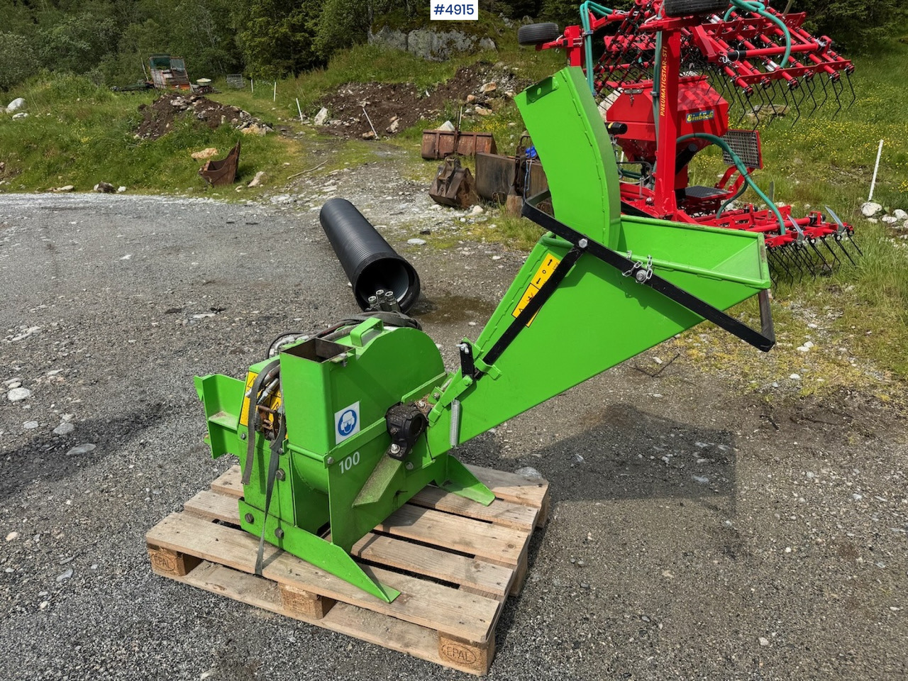 2014 Farmi forest 100 wood chipper - Опрема за шумарство: слика 4 2014 Farmi forest 100 wood chipper - Опрема за шумарство: слика 4