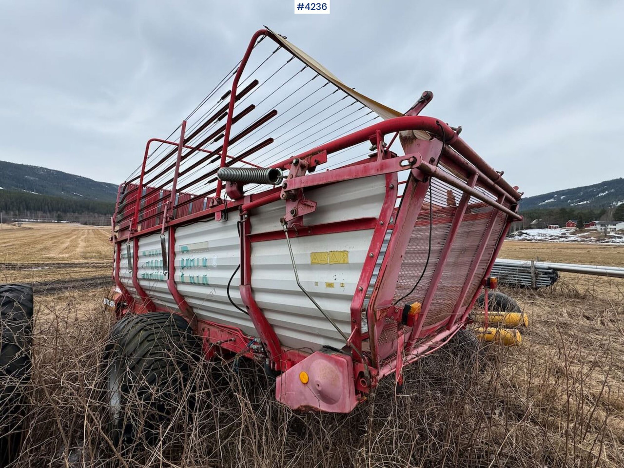 Pottinger 514 MUE Forage wagon - Превртувачка опрема: слика 2 Pottinger 514 MUE Forage wagon - Превртувачка опрема: слика 2
