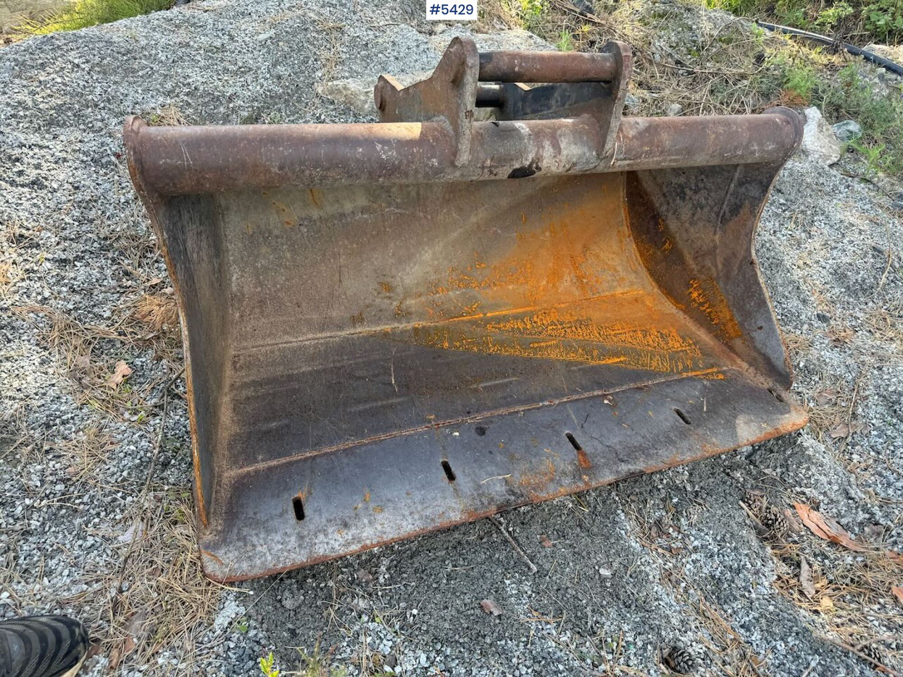 Sanding bucket w/ S50 attachment - Корпа за багер: слика 1 Sanding bucket w/ S50 attachment - Корпа за багер: слика 1