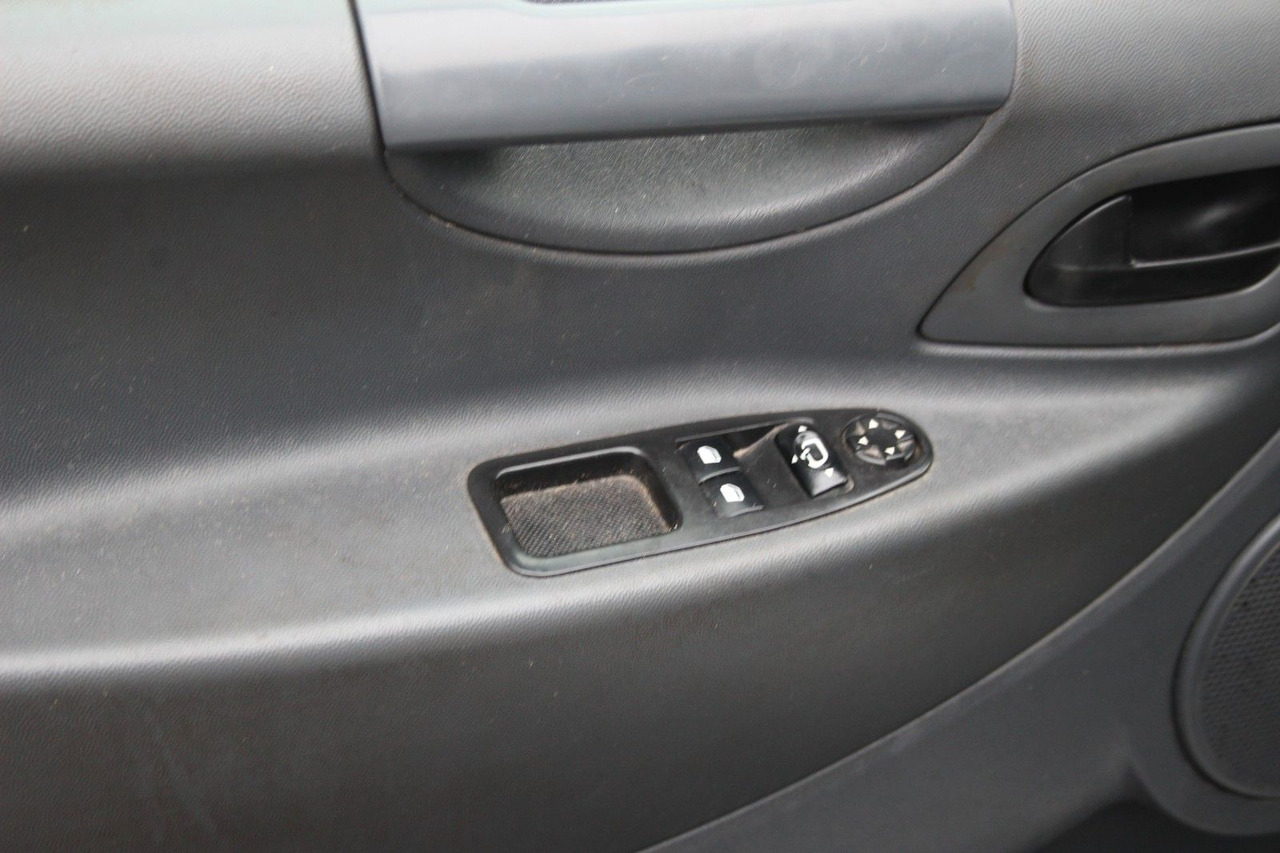 Fiat Scudo L2 H2 Multicab Klima Kamera - Патничко комбе: слика 4 Fiat Scudo L2 H2 Multicab Klima Kamera - Патничко комбе: слика 4