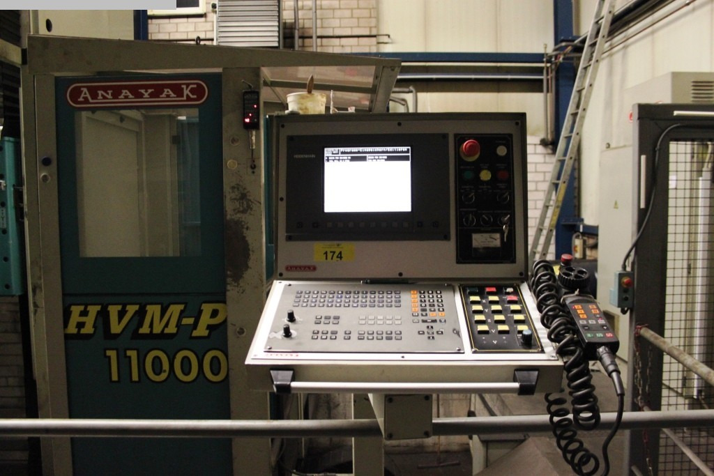 ANAYAK HVM 11000P - Глодалка за метал: слика 2 ANAYAK HVM 11000P - Глодалка за метал: слика 2