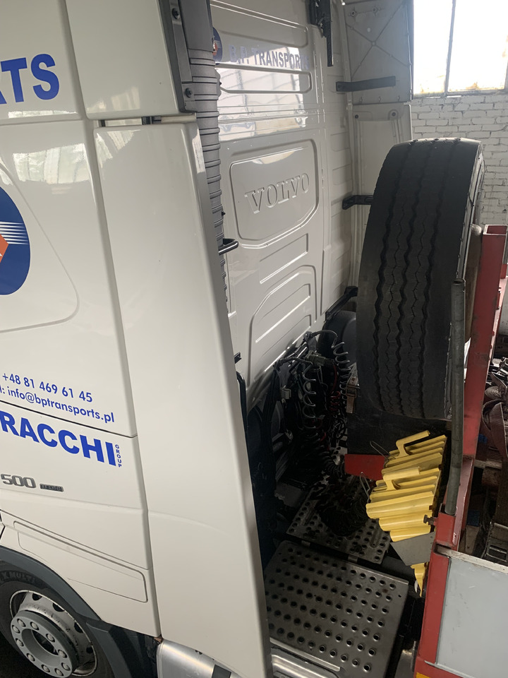 Лизинг на VOLVO VOLVO FH 6x2 500 Euro VI, salon Polska,  ASO VOLVO VOLVO FH 6x2 500 Euro VI, salon Polska,  ASO: слика 7