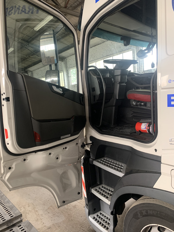 Лизинг на VOLVO VOLVO FH 6x2 500 Euro VI, salon Polska,  ASO VOLVO VOLVO FH 6x2 500 Euro VI, salon Polska,  ASO: слика 9