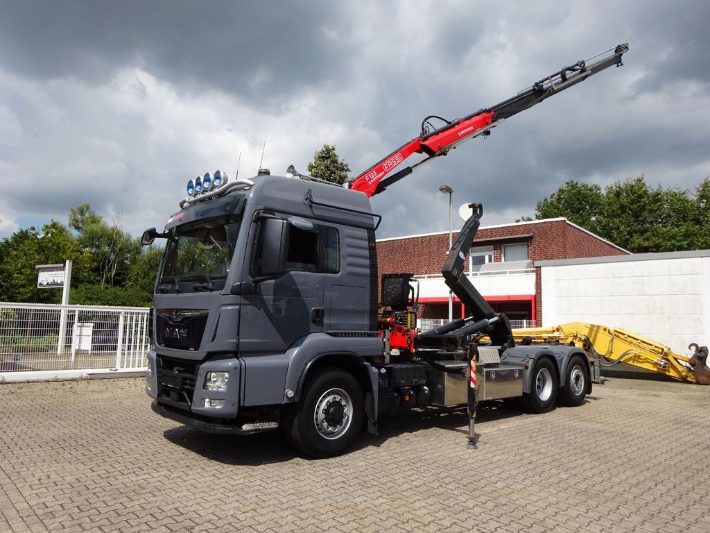 MAN 26.500 Abroller + Fassi F125A Kran 6x2-4 Allrad - Камион со кран, Камион со кука за подигање: слика 2 MAN 26.500 Abroller + Fassi F125A Kran 6x2-4 Allrad - Камион со кран, Камион со кука за подигање: слика 2