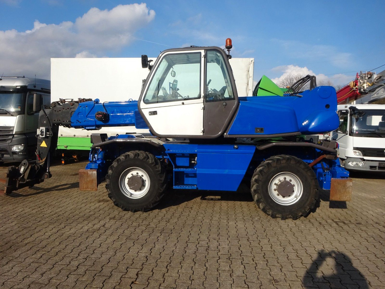 Manitou Teleskoplader MRT 2150 mit Palettengabel - Телескопски ракувач: слика 5 Manitou Teleskoplader MRT 2150 mit Palettengabel - Телескопски ракувач: слика 5