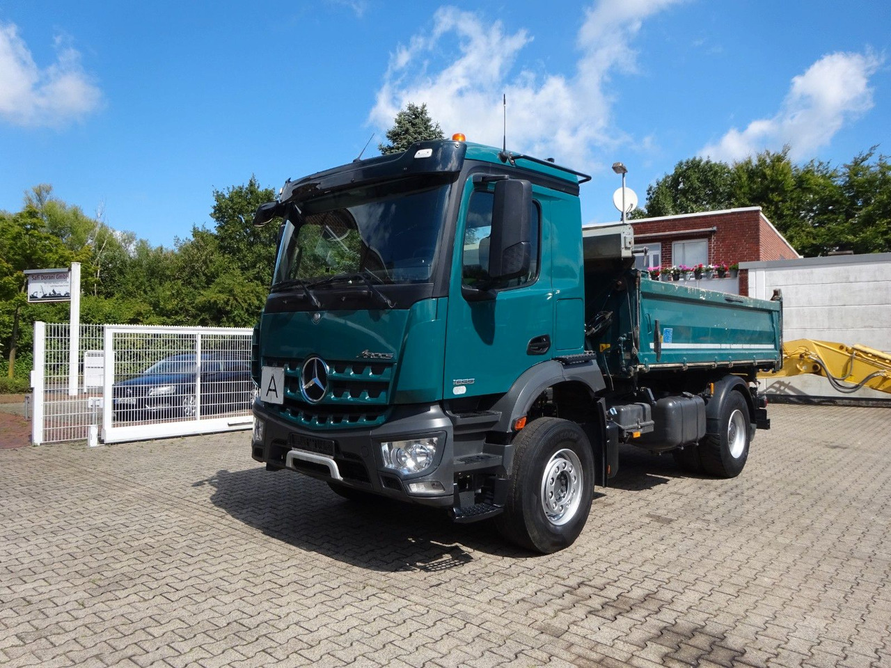 Mercedes-Benz 1833 Actros MEILLER 3Skipper 4x2 - Кипер: слика 4 Mercedes-Benz 1833 Actros MEILLER 3Skipper 4x2 - Кипер: слика 4