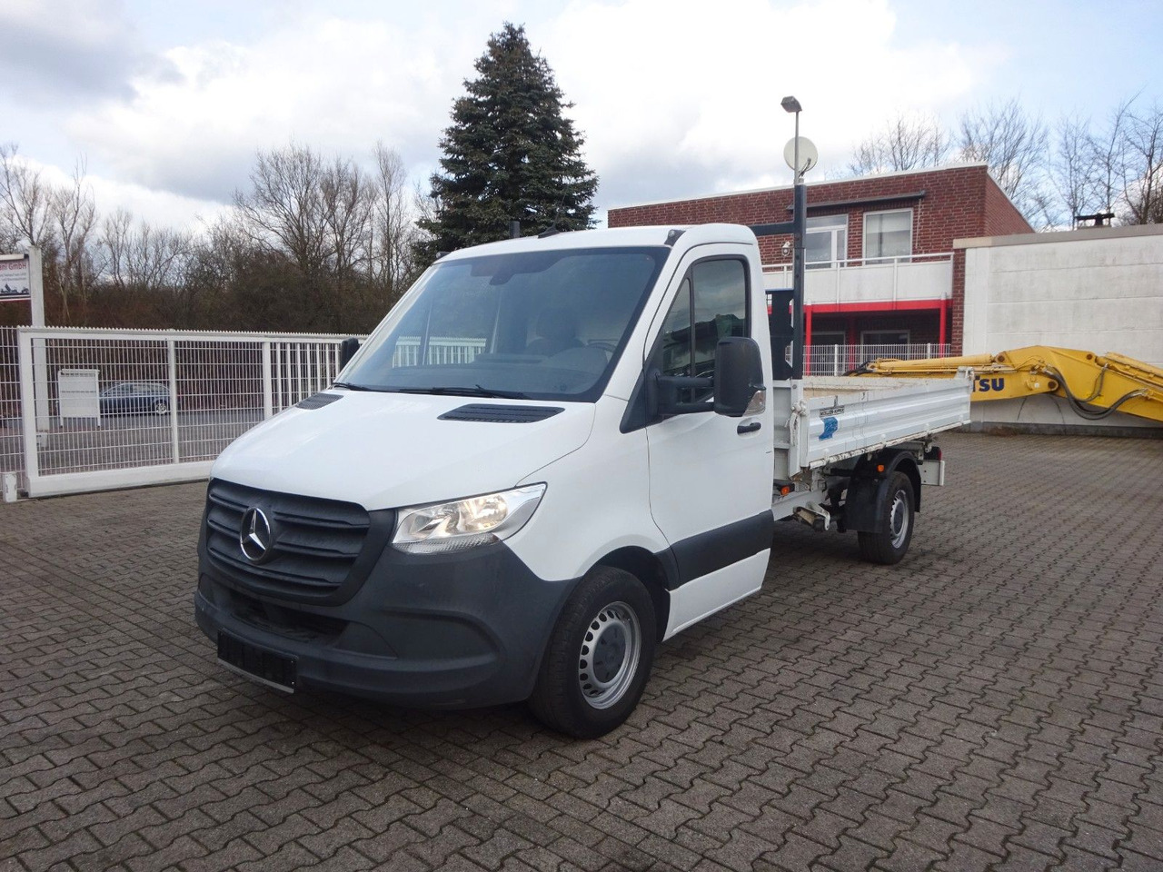 Mercedes-Benz 314 CDI Sprinter MEILLER 3Skipper 4x2 - Комби кипер: слика 4 Mercedes-Benz 314 CDI Sprinter MEILLER 3Skipper 4x2 - Комби кипер: слика 4