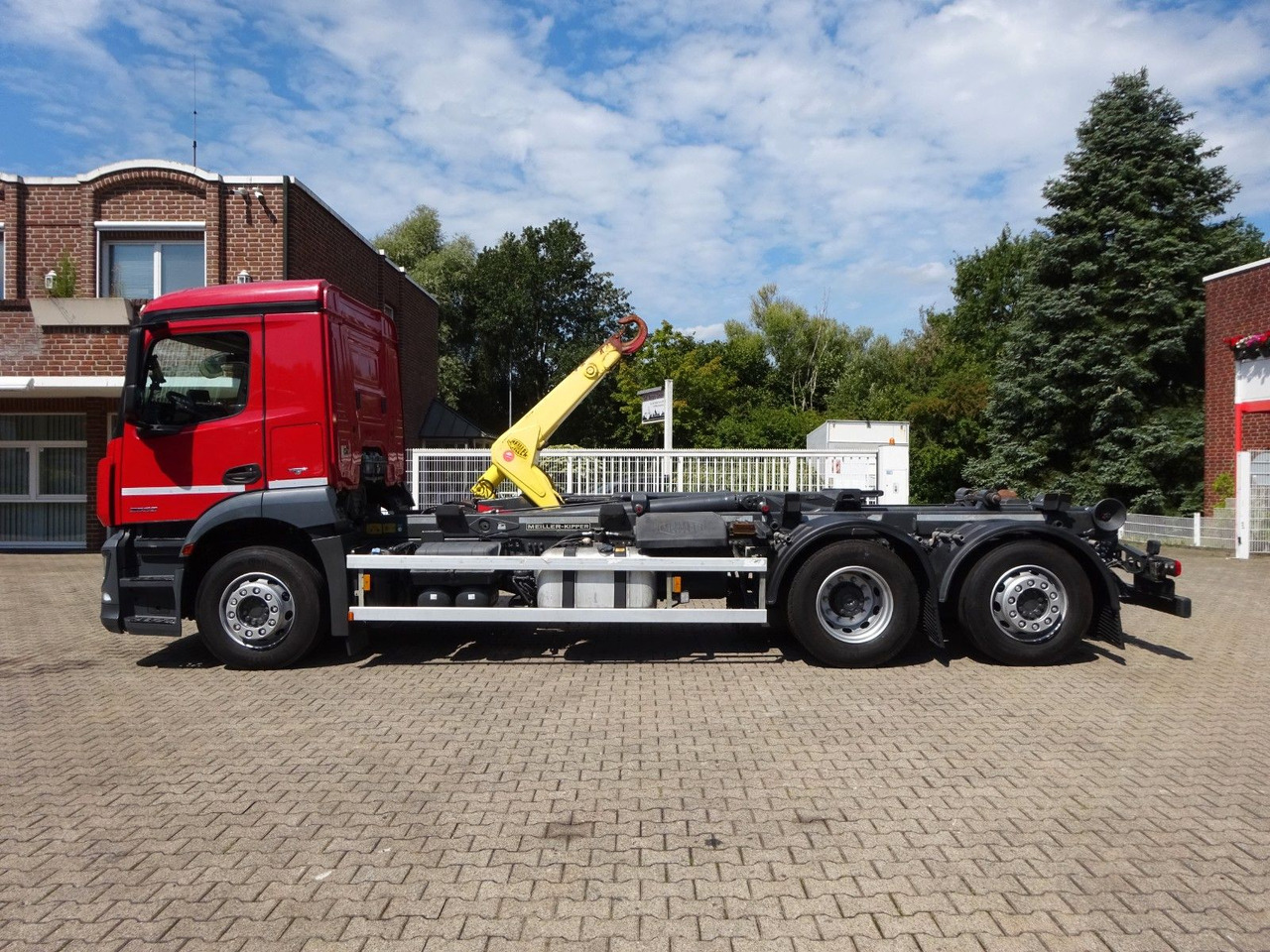 Mercedes-Benz Antos 2532 MEILLER Abroller Lift+Lenkachse 6x2 - Камион со кука за подигање: слика 5 Mercedes-Benz Antos 2532 MEILLER Abroller Lift+Lenkachse 6x2 - Камион со кука за подигање: слика 5