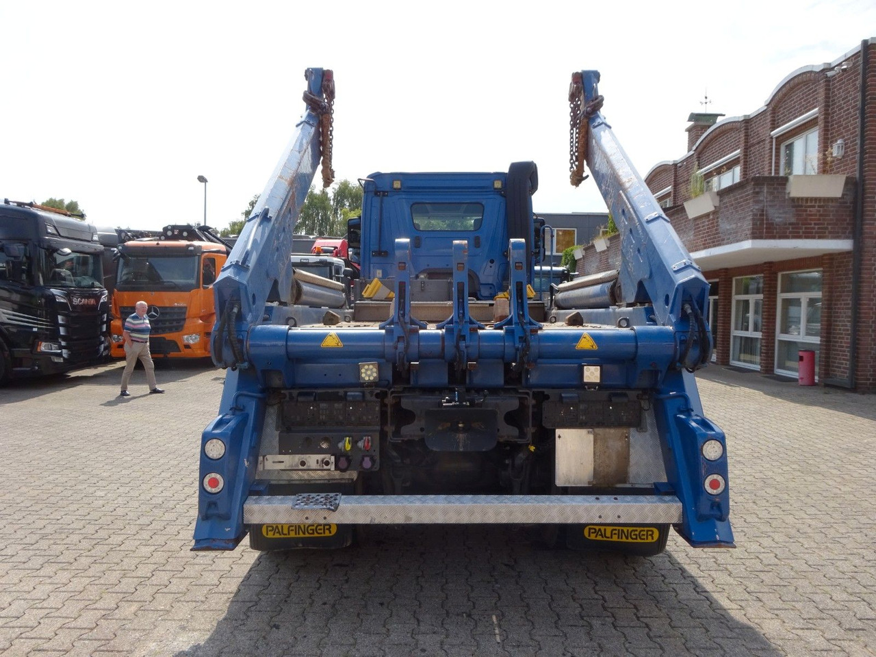 Mercedes-Benz Arocs 2645 Absetzkipper MEILLER 6x4 - Кипер: слика 5 Mercedes-Benz Arocs 2645 Absetzkipper MEILLER 6x4 - Кипер: слика 5