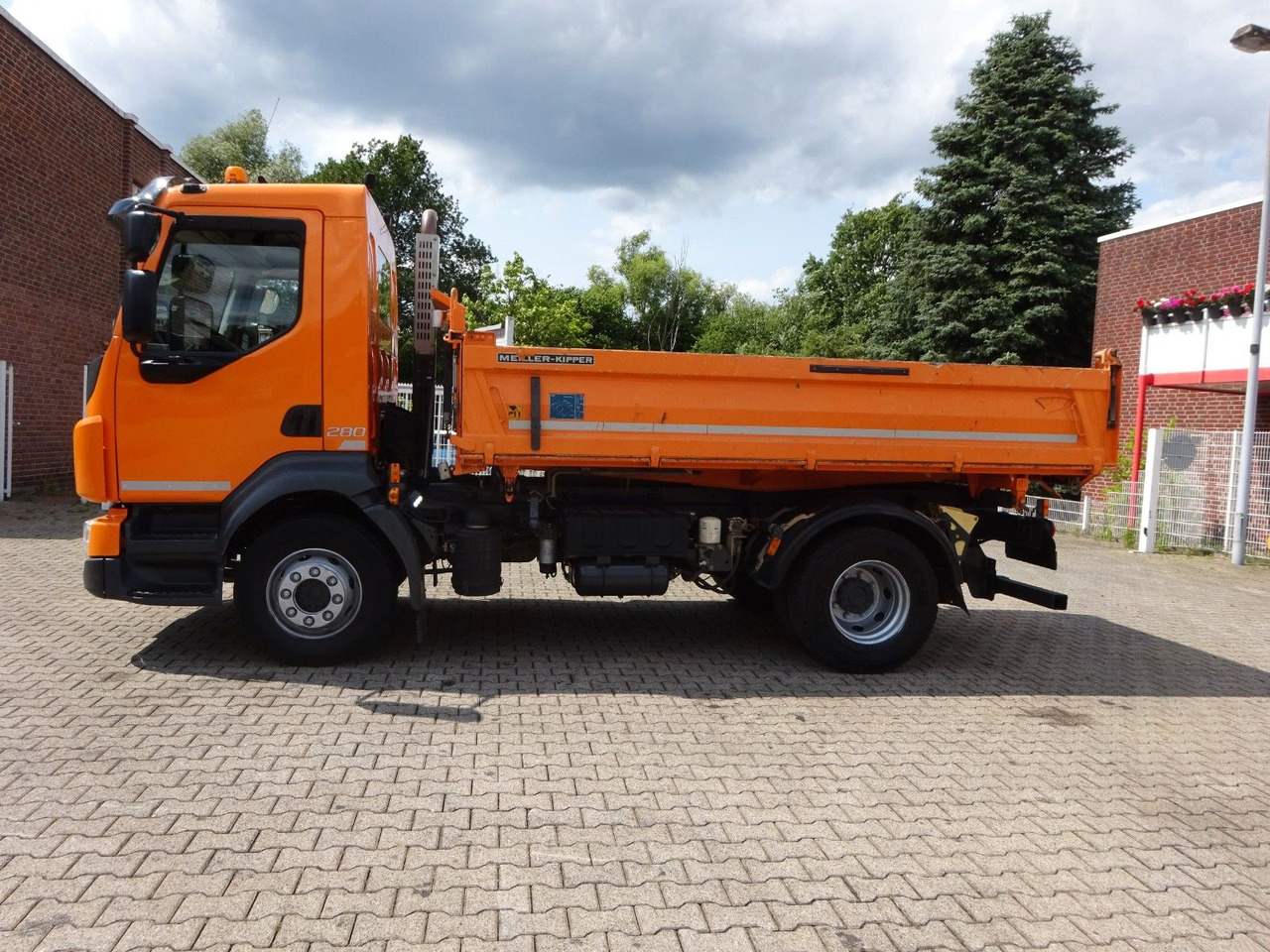 Volvo FL 280 MEILLER 3Skipper 4x2 - Кипер: слика 1 Volvo FL 280 MEILLER 3Skipper 4x2 - Кипер: слика 1