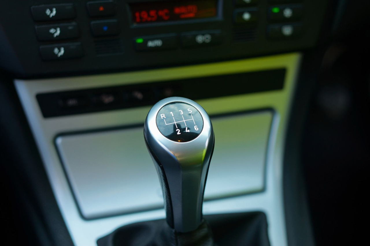 SUV BMW X3 2.0 Diesel 4x4 **RHD** *3 100 €: слика 25 SUV BMW X3 2.0 Diesel 4x4 **RHD** *3 100 €: слика 25