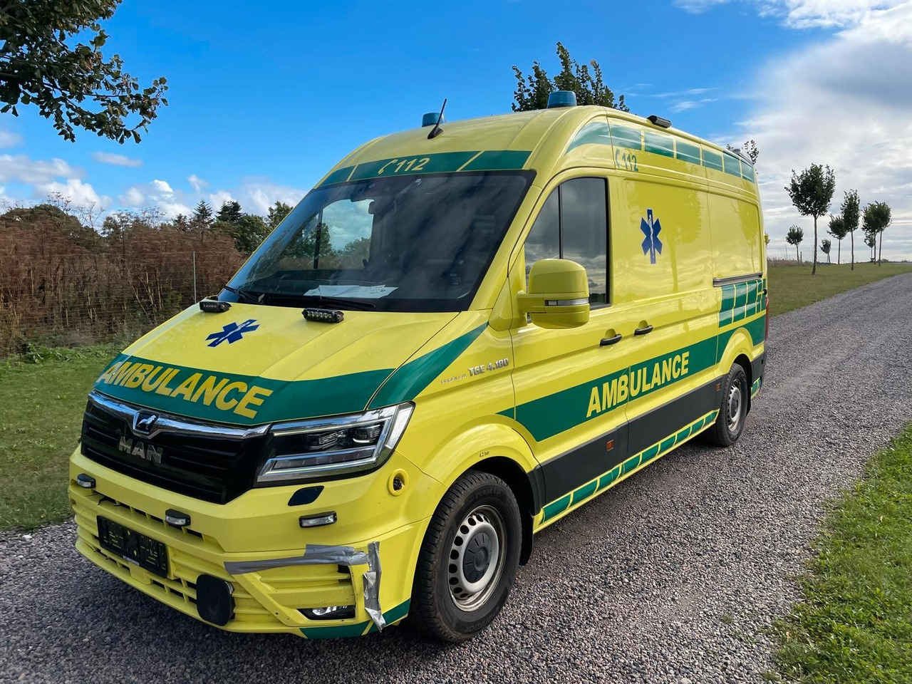 MAN TGE 4.180 Ambulance * 29 400 € netto *RESERVED - Амбулантно возило: слика 1 MAN TGE 4.180 Ambulance * 29 400 € netto *RESERVED - Амбулантно возило: слика 1