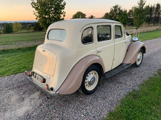 MORIS 12 *7900 brutto* - Седан: слика 4 MORIS 12 *7900 brutto* - Седан: слика 4