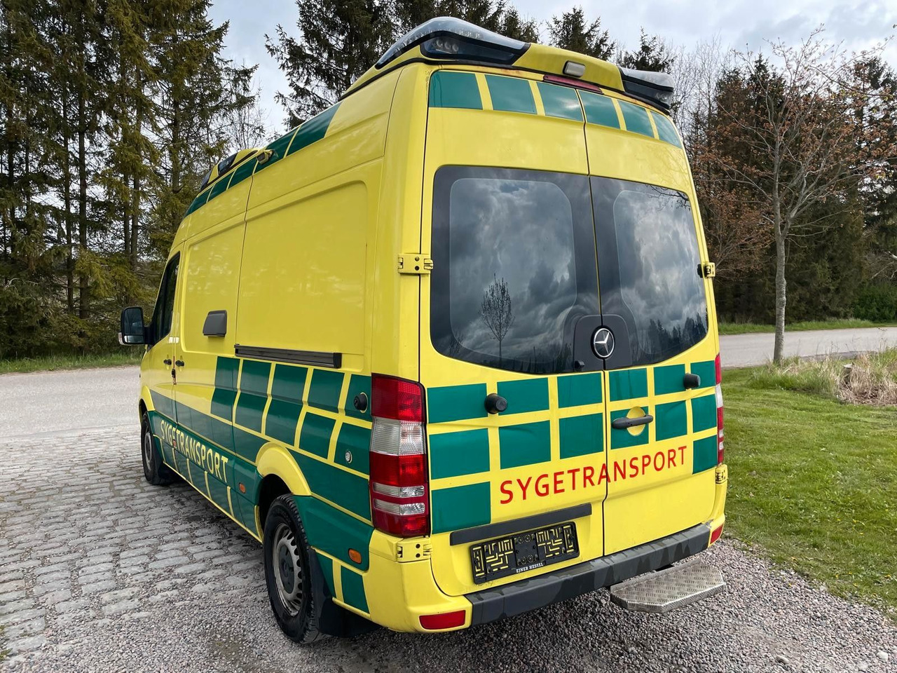 Mercedes-Benz Sprinter 316 CDI Ambulance Electric STRYKER Bed Mercedes-Benz Sprinter 316 CDI Electric-STRYKER *19920€ netto - Амбулантно возило: слика 3 Mercedes-Benz Sprinter 316 CDI Ambulance Electric STRYKER Bed Mercedes-Benz Sprinter 316 CDI Electric-STRYKER *19920€ netto - Амбулантно возило: слика 3