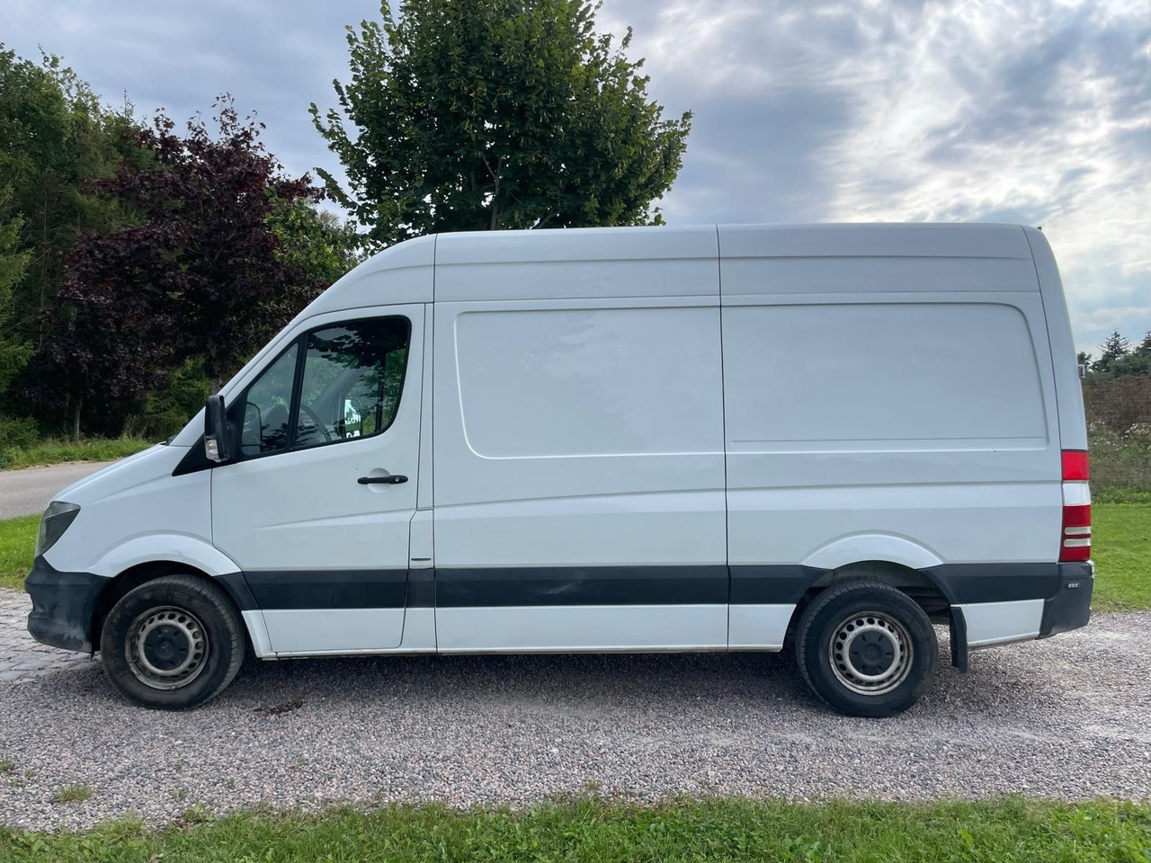 Mercedes-Benz Sprinter II Kasten 216 CDI Lang +Hoch - Мало комбе: слика 3 Mercedes-Benz Sprinter II Kasten 216 CDI Lang +Hoch - Мало комбе: слика 3