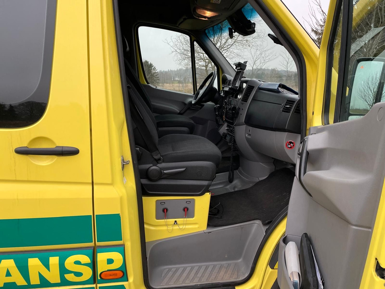 Лизинг на  Mercedes-Benz Sprinter II Kasten 316 CDI Ambulance * Mercedes-Benz Sprinter II Kasten 316 CDI Ambulance *: слика 13