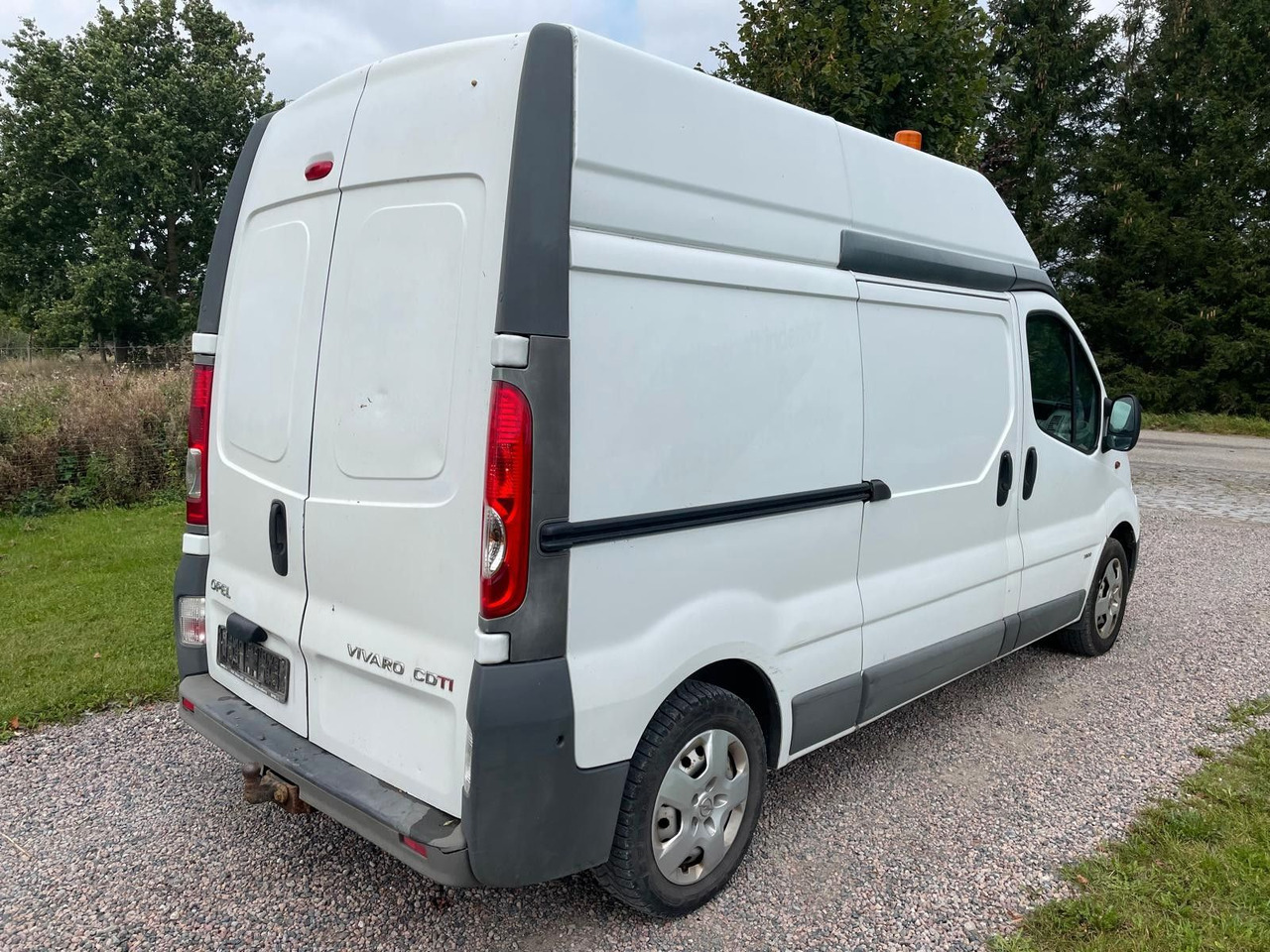 Opel Vivaro 2.0 CDTI L2H2 - Мало комбе: слика 5 Opel Vivaro 2.0 CDTI L2H2 - Мало комбе: слика 5