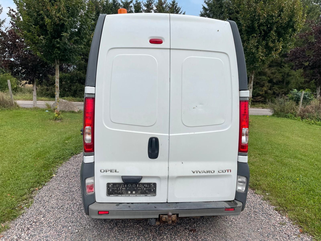 Opel Vivaro 2.0 CDTI L2H2 - Мало комбе: слика 4 Opel Vivaro 2.0 CDTI L2H2 - Мало комбе: слика 4